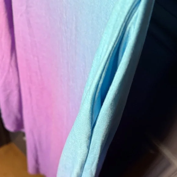 Elegant Sleeveless Ombre Maxi Dress - Picture 4 of 5